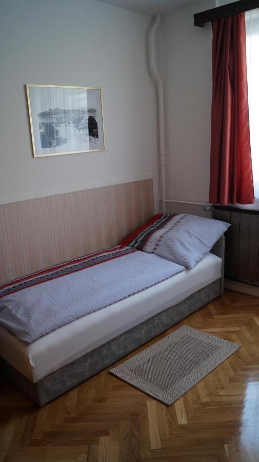 Apartment Sinko - Free Garage Parking, Central, 2 Bedrooms 4 Single Beds, Flexi Check-Out Budapest Luaran gambar