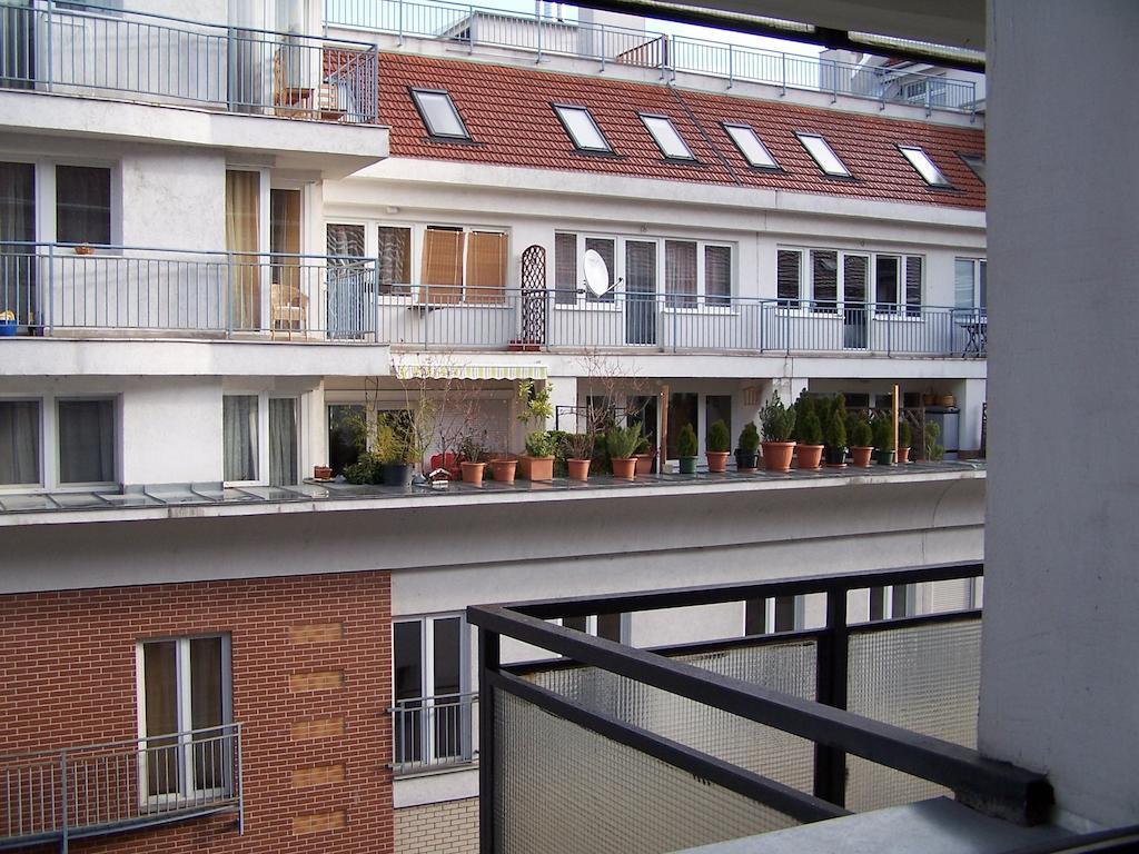 Apartment Sinko - Free Garage Parking, Central, 2 Bedrooms 4 Single Beds, Flexi Check-Out Budapest Luaran gambar